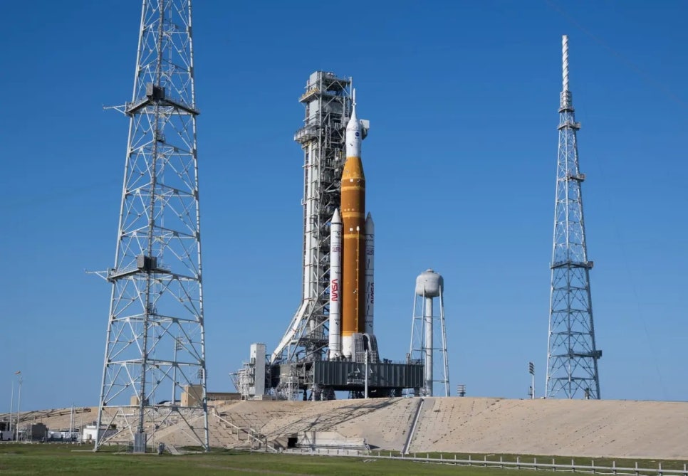Returning After 54 Years: What Artemis II Set in Motion, Part 1