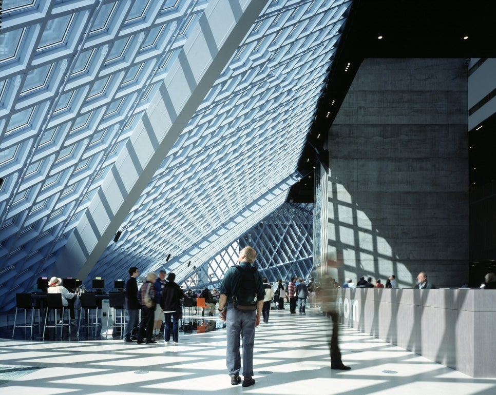 3. Seattle Central Library: A structure for knowledge in motion · image 2