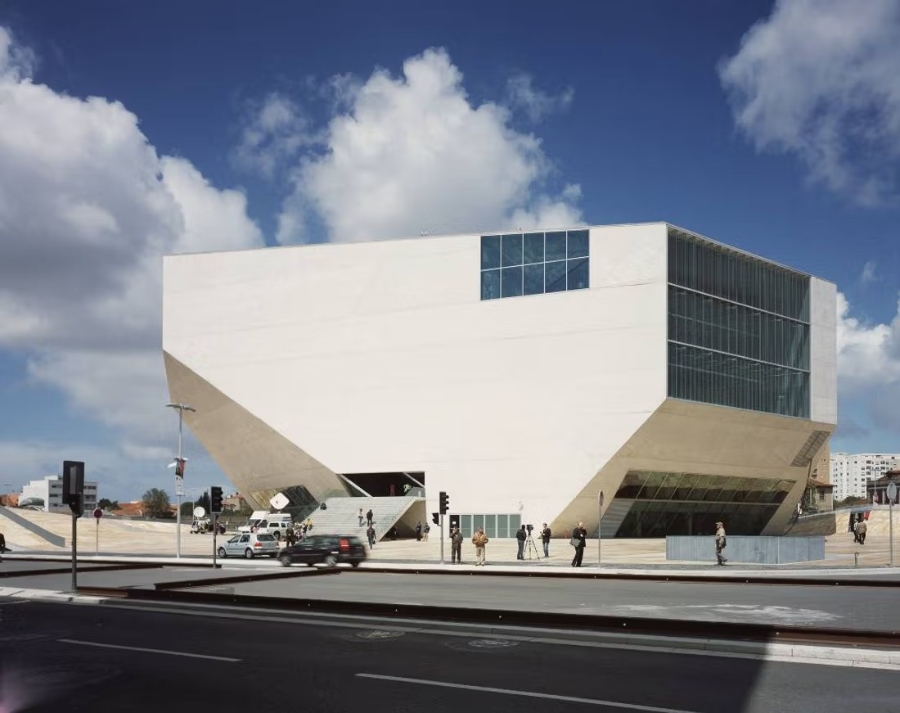 Casa da Música: Where a concert hall meets the city · image 1