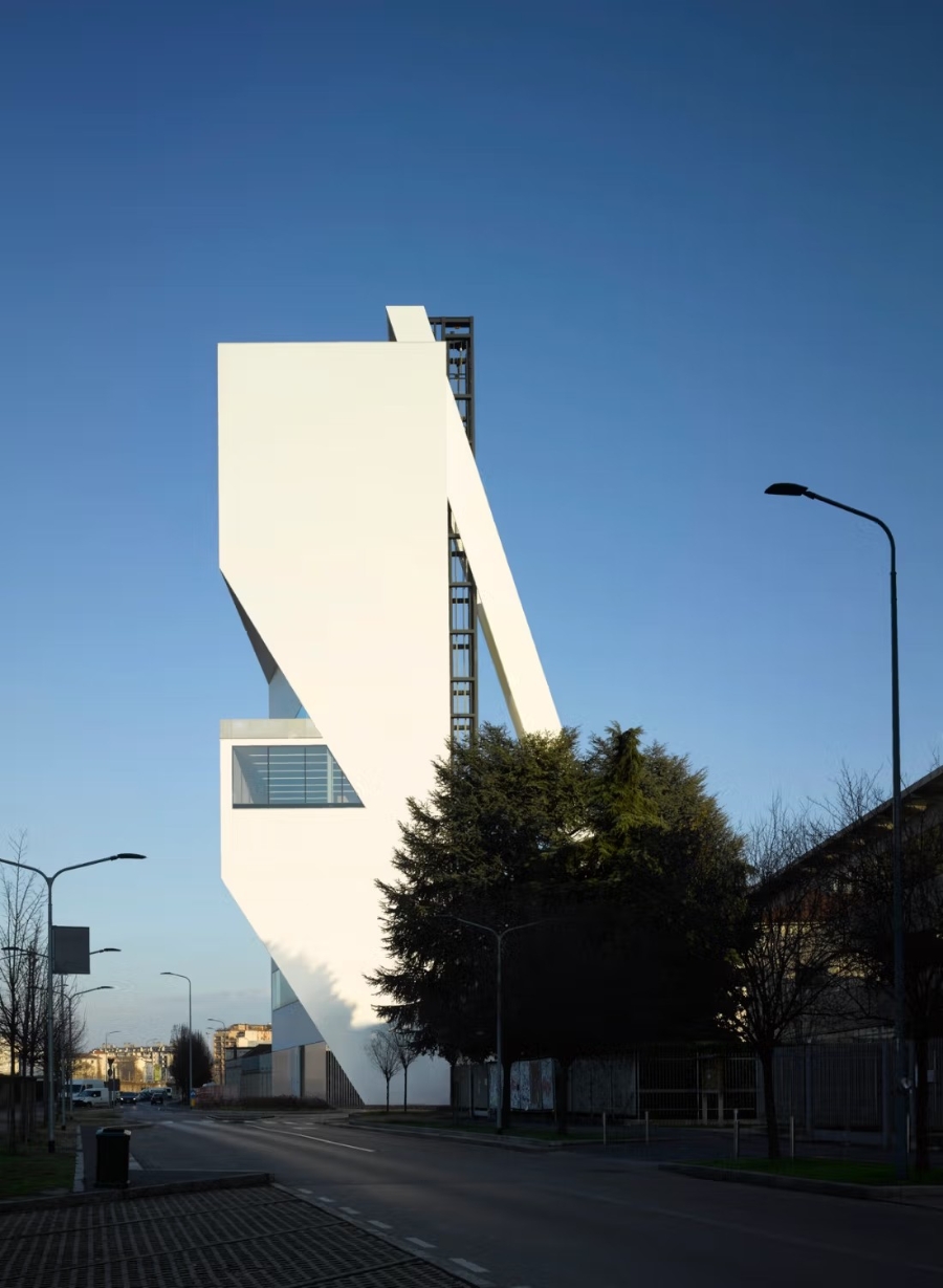 Fondazione Prada: Old and new together · image 1